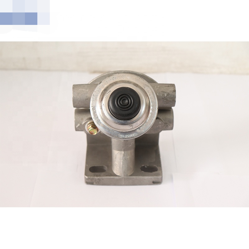 oil filter Seat  OEM:SK-8   Sealing Surface: 111×82  Connecting Thread: M38×2  Pipe Thread In Out: