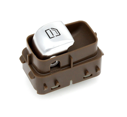 <p>E（WHITE LIGHT）                S（WHITE LIGHT）
Oem
2139050309 （E）2229051904（S）   BROWN
For
Mercedes-Benz W213 E200 E250 E300 Front Right/Rear Side Single Window Switch 2139050309</p>